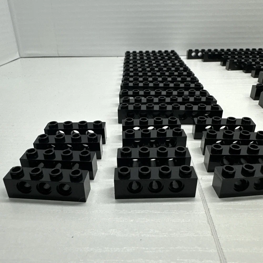 Lego Technic Bricks W/Holes -Black 1x4, 1x6, 1x8, 1x10, 1x12, 1x14 & 1x16 Lot 47